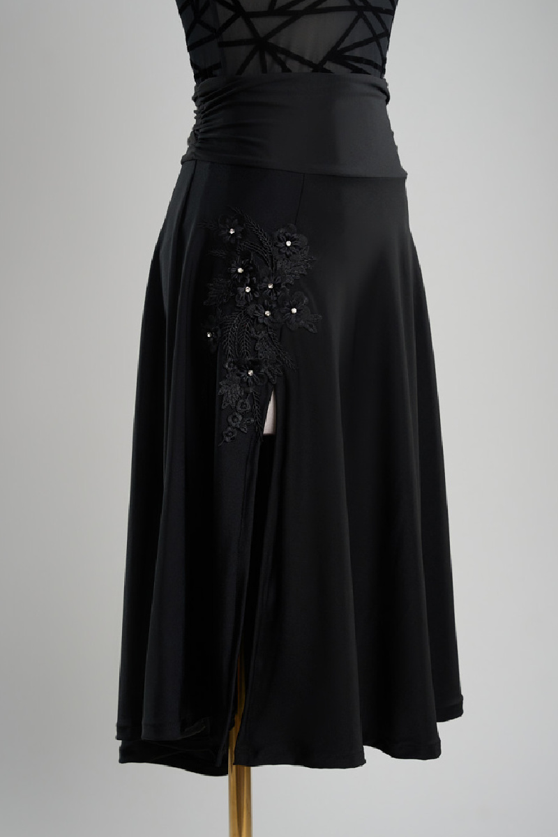 Black Side Slit Showcase Skirt - Image 2